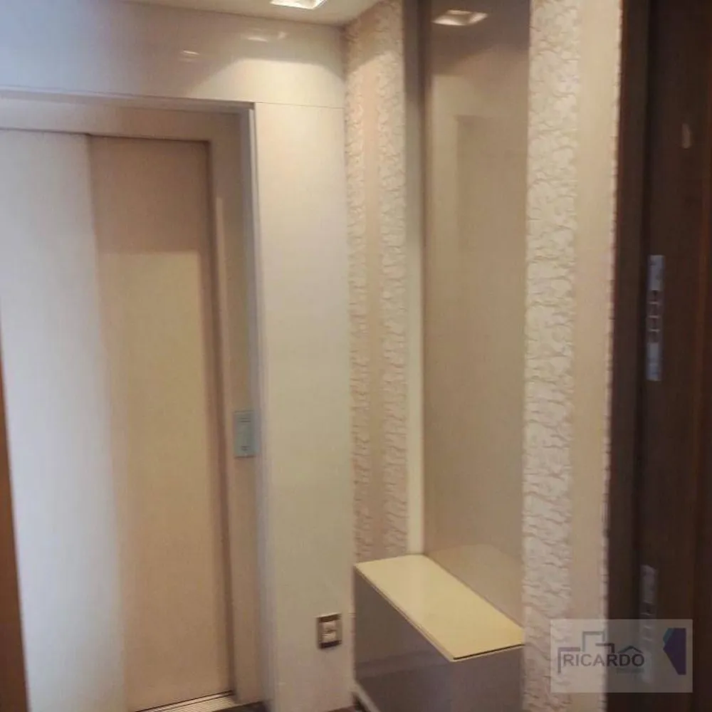 Apartamento, 3 quartos, 193 m² - Foto 1