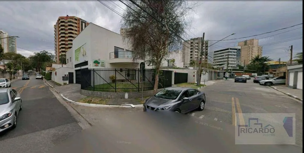 Sobrado, 700 m² - Foto 1