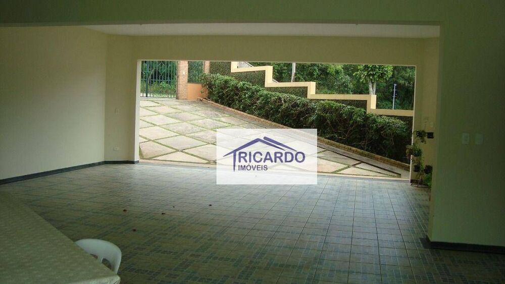 Sobrado à venda com 4 quartos, 428m² - Foto 8