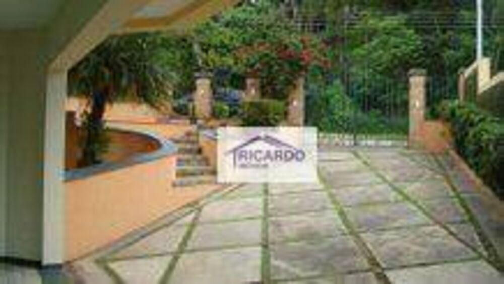 Sobrado à venda com 4 quartos, 428m² - Foto 4