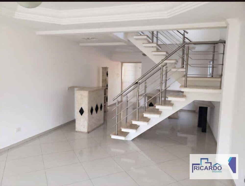 Sobrado, 3 quartos, 200 m² - Foto 2