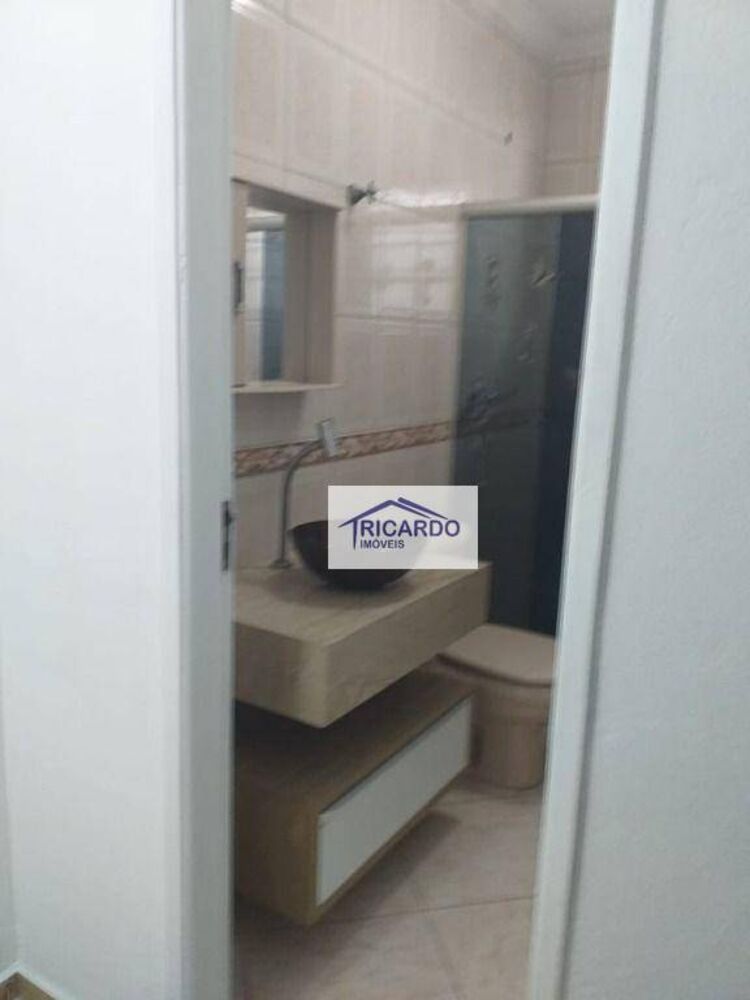 Sobrado à venda com 2 quartos, 82m² - Foto 4