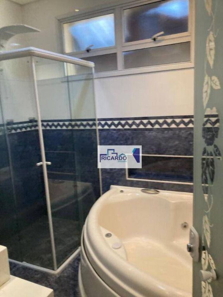 Casa à venda com 3 quartos, 250m² - Foto 2