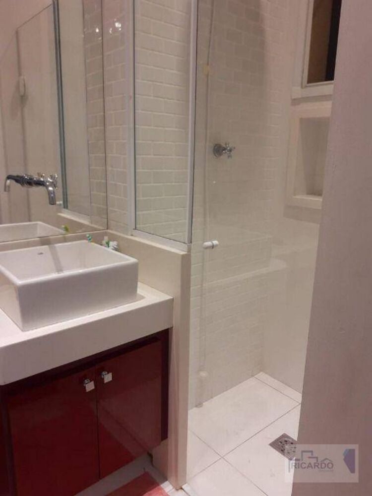 Apartamento à venda com 2 quartos, 68m² - Foto 7