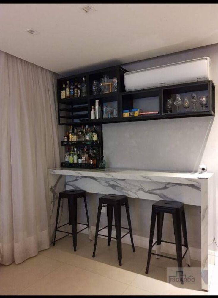 Apartamento à venda com 2 quartos, 68m² - Foto 5