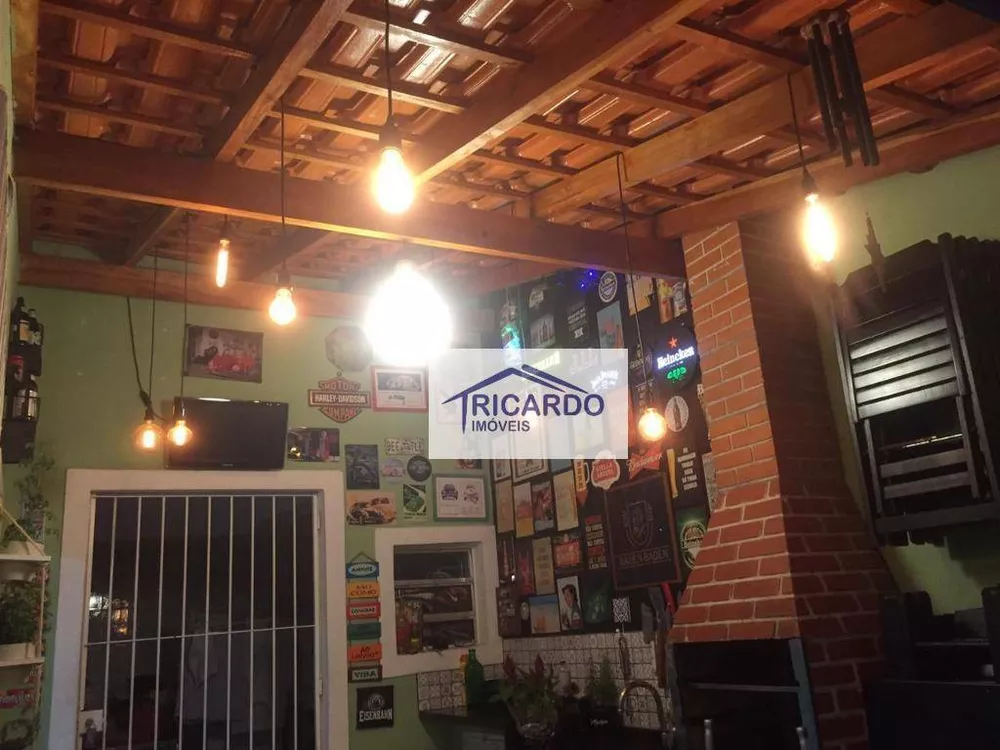 Sobrado, 3 quartos, 280 m² - Foto 1