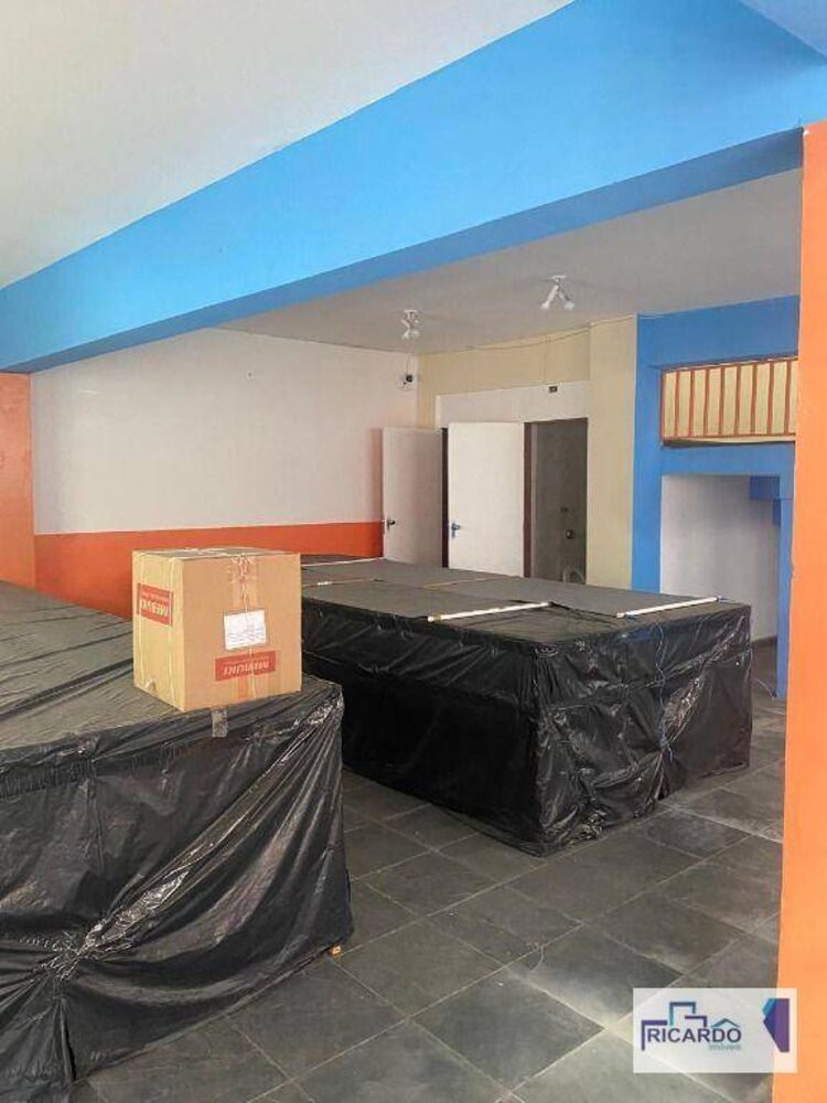 Prédio Inteiro, 566 m² - Foto 1
