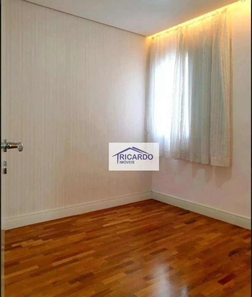 Apartamento para alugar com 3 quartos, 93m² - Foto 4