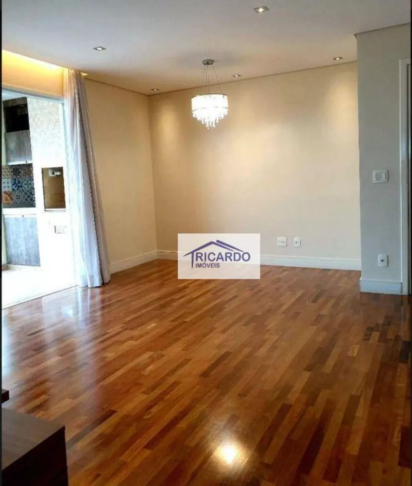 Apartamento para alugar com 3 quartos, 93m² - Foto 2