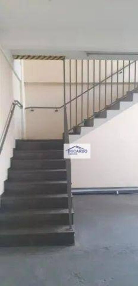 Sobrado à venda e aluguel, 200m² - Foto 2
