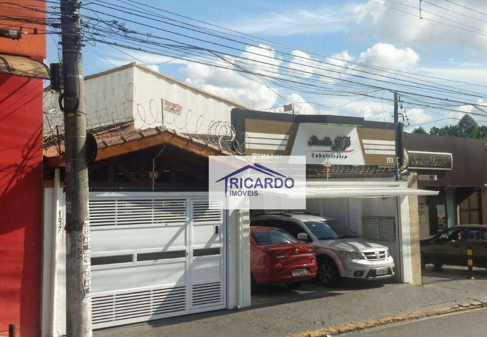 Sobrado para alugar com 4 quartos, 270m² - Foto 8