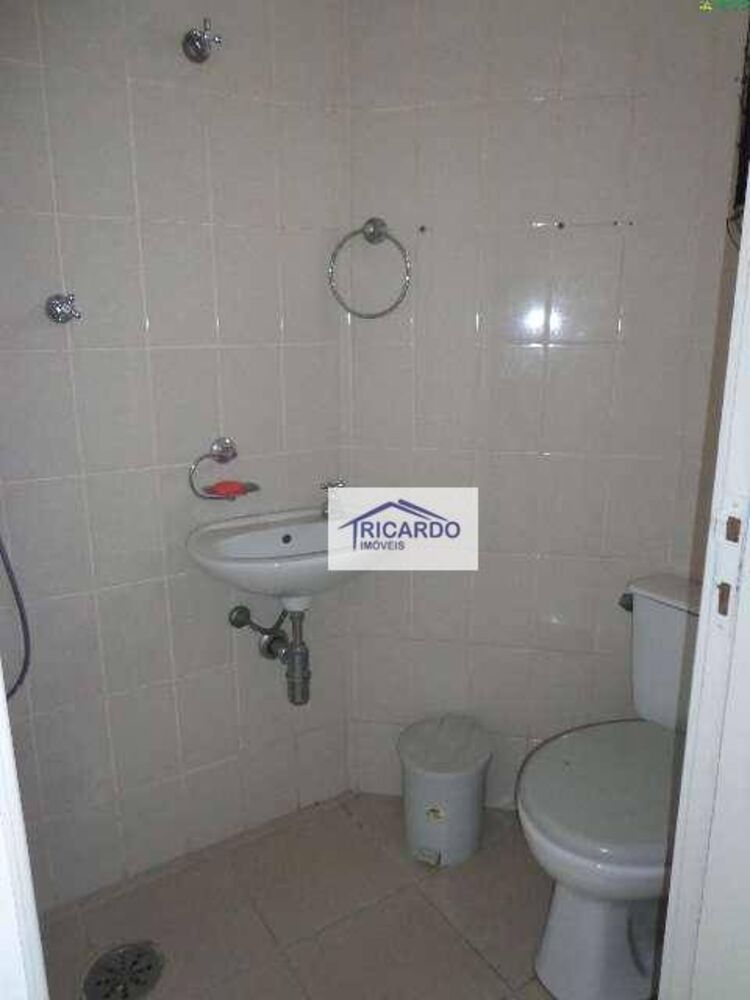 Apartamento à venda e aluguel com 3 quartos, 210m² - Foto 8