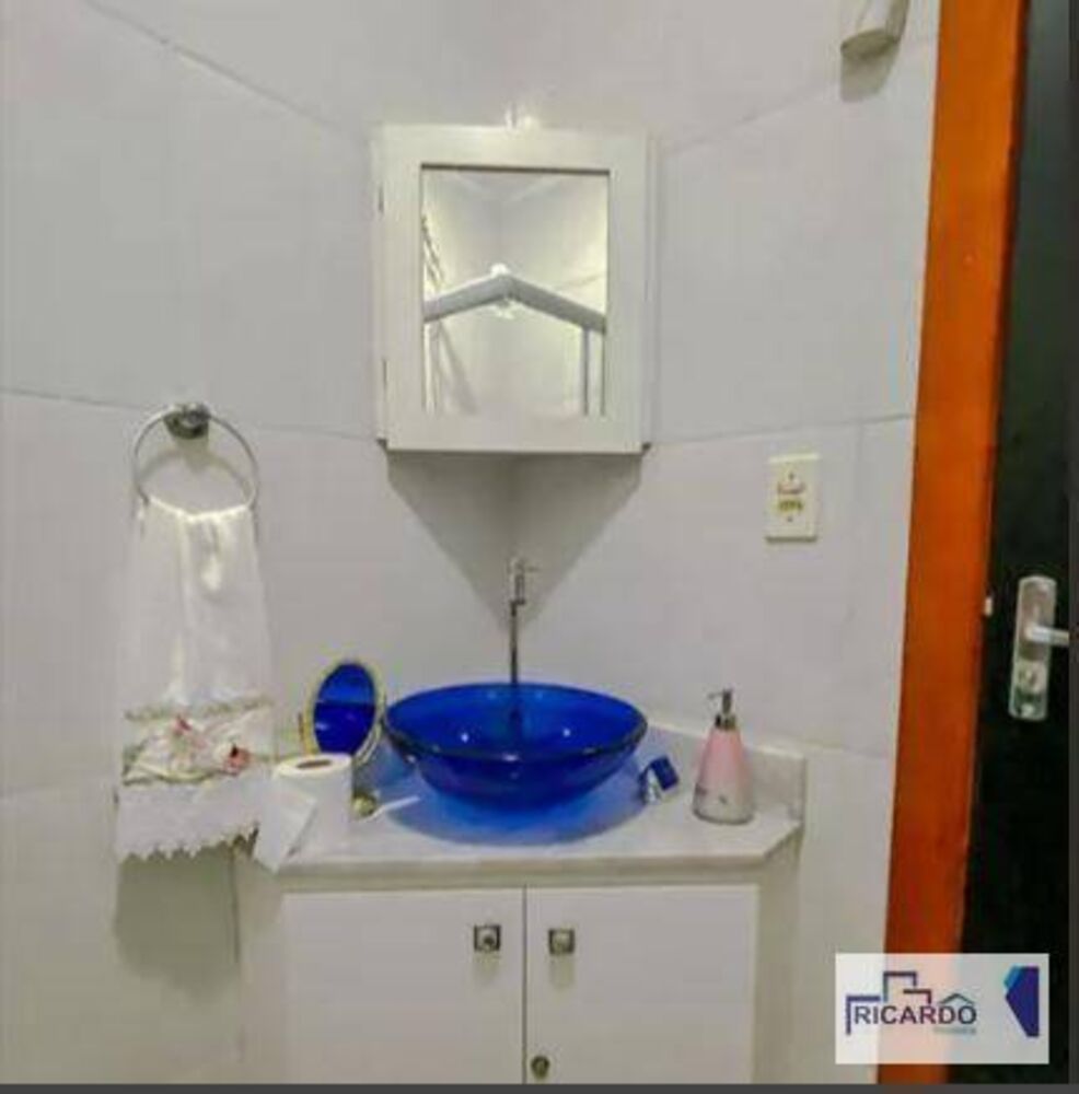 Sobrado à venda com 2 quartos, 231m² - Foto 7