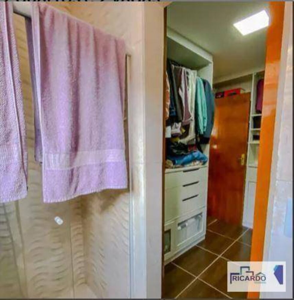 Sobrado à venda com 2 quartos, 231m² - Foto 3