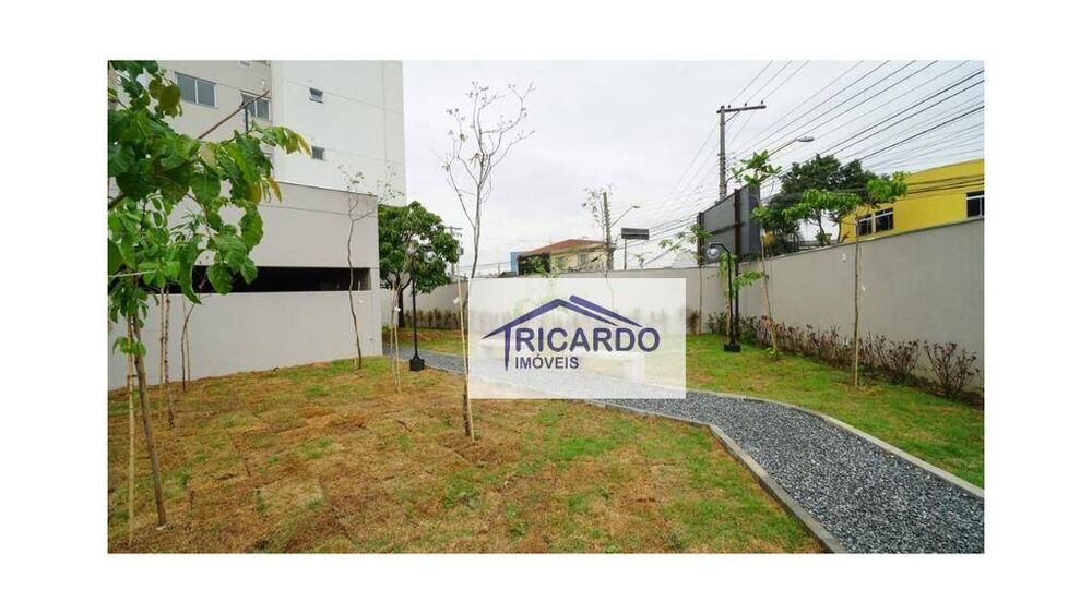 Apartamento à venda com 2 quartos, 42m² - Foto 5