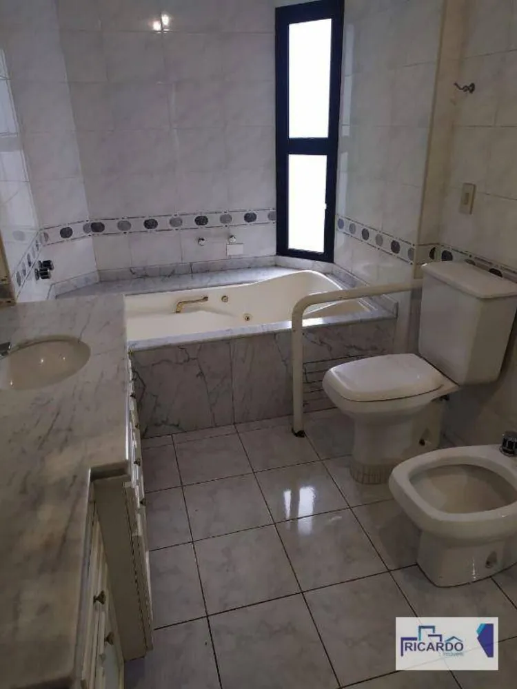 Apartamento, 3 quartos, 210 m² - Foto 5