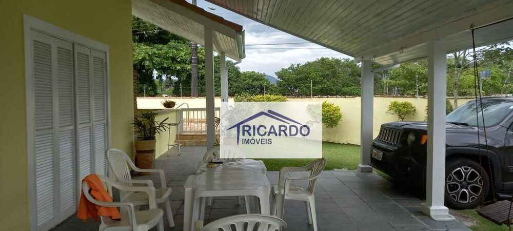 Casa, 3 quartos, 220 m² - Foto 2