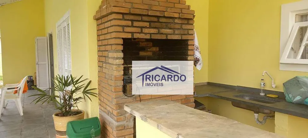 Casa, 3 quartos, 220 m² - Foto 9