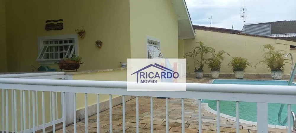 Casa, 3 quartos, 220 m² - Foto 14