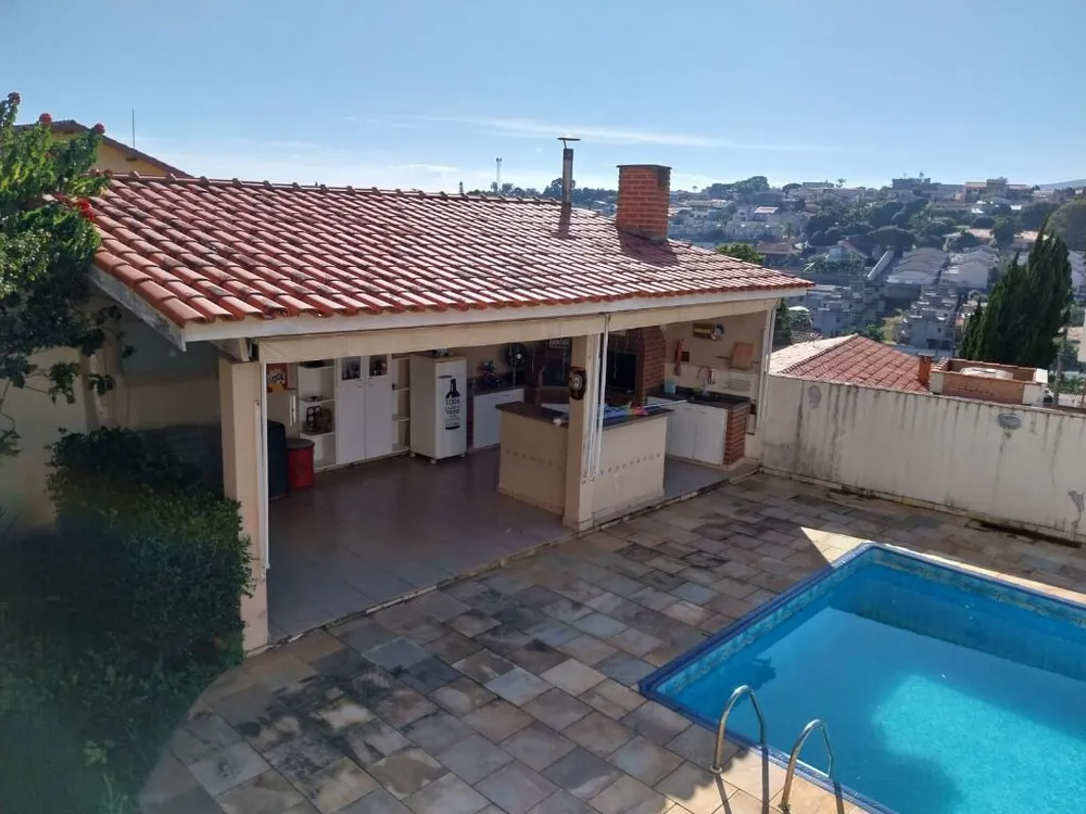 Casa, 3 quartos, 247 m² - Foto 11
