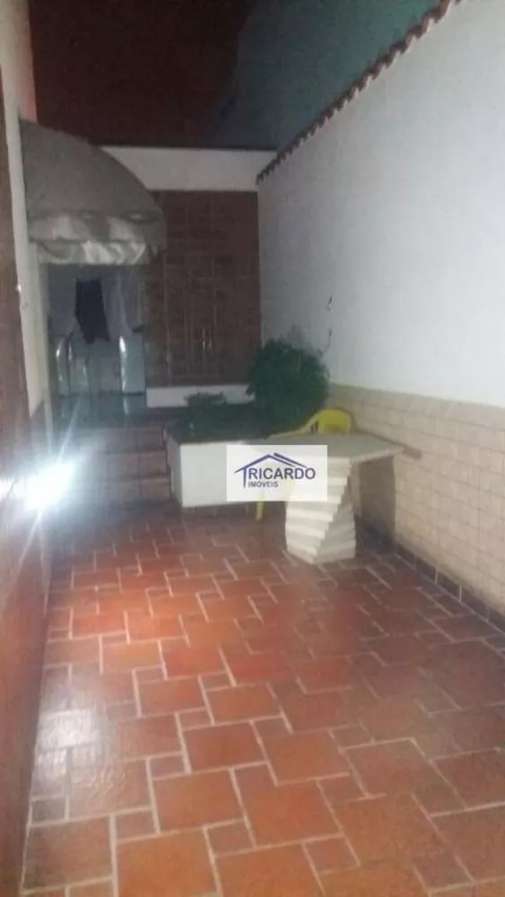 Sobrado, 3 quartos, 250 m² - Foto 2