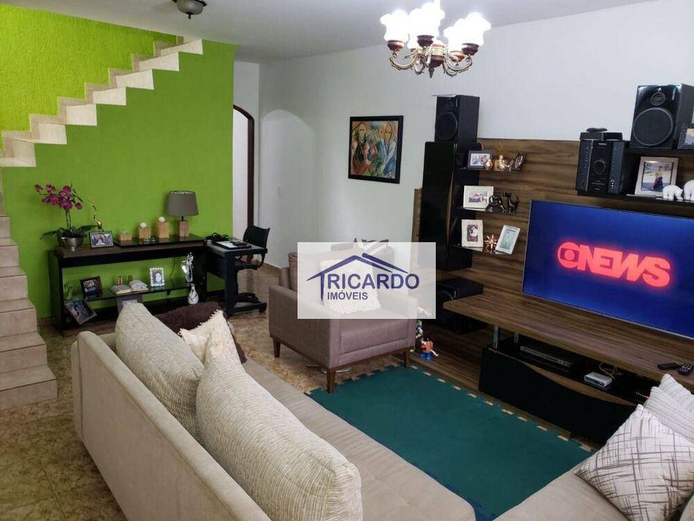 Sobrado, 4 quartos, 240 m² - Foto 2