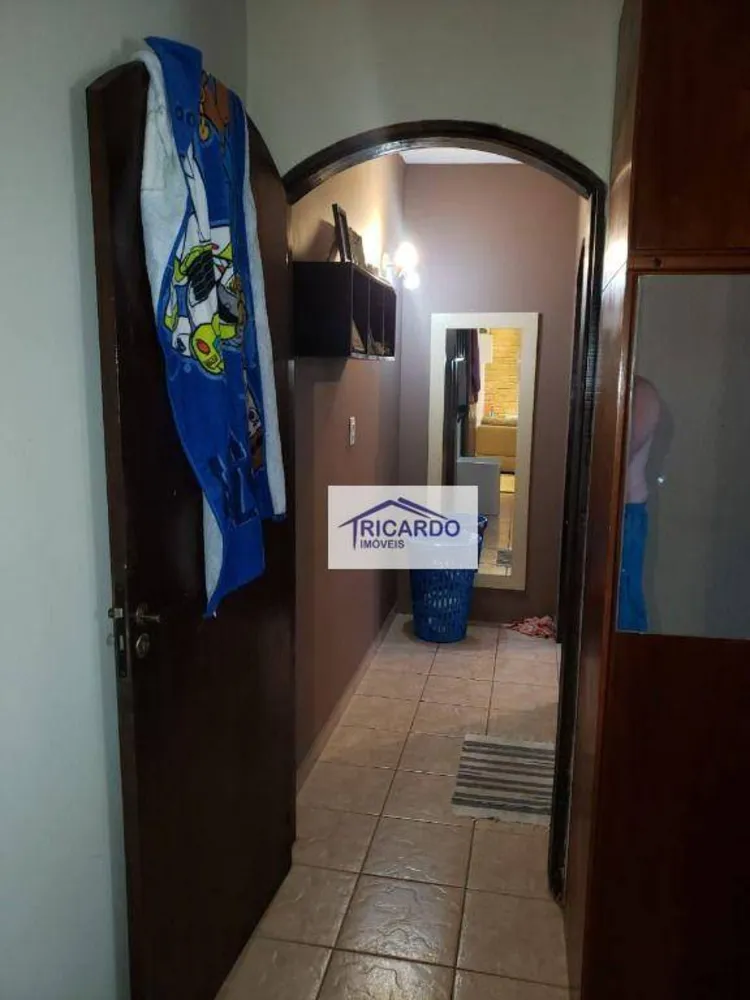 Sobrado, 4 quartos, 240 m² - Foto 11