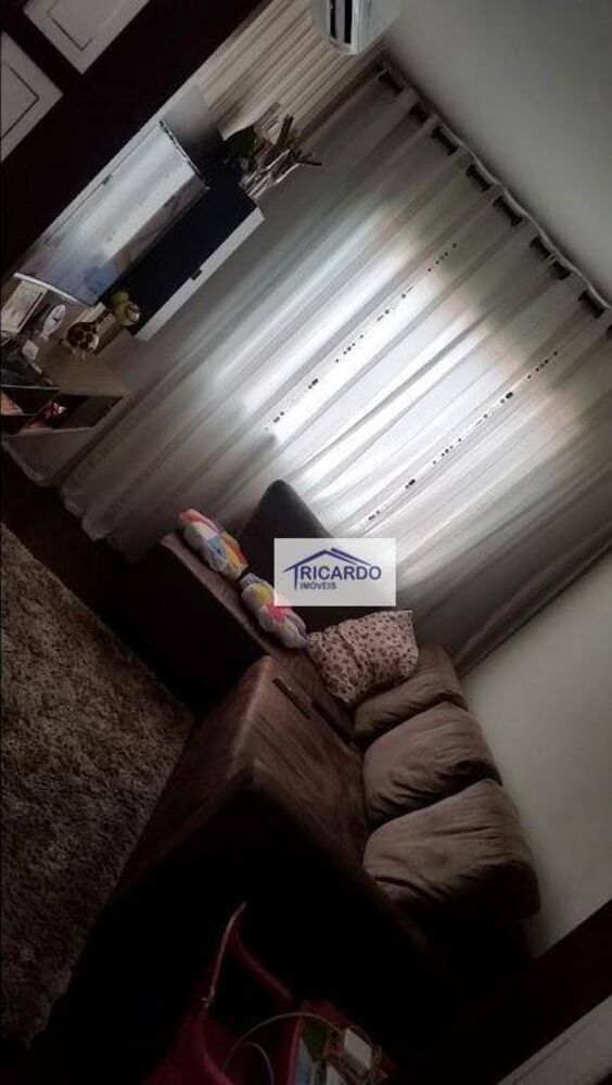 Apartamento à venda com 2 quartos, 56m² - Foto 4