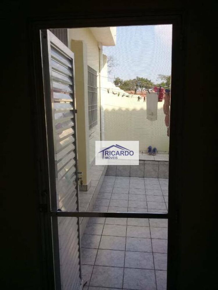 Casa, 4 quartos, 178 m² - Foto 3