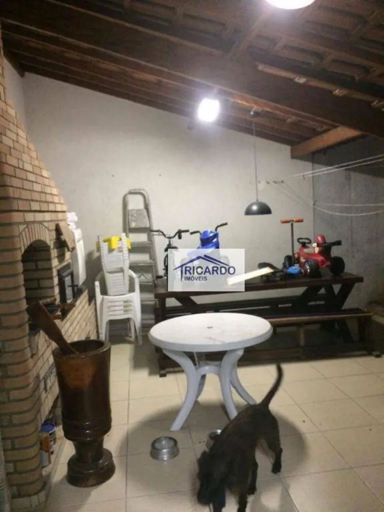 Sobrado, 3 quartos, 200 m² - Foto 3