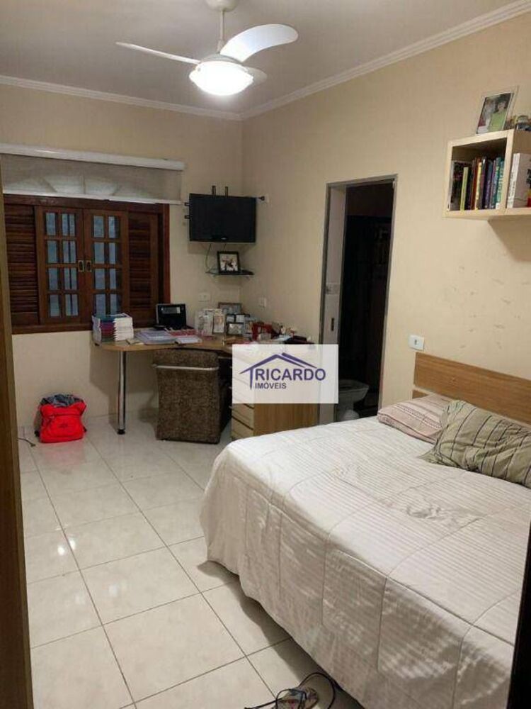 Sobrado, 4 quartos, 600 m² - Foto 5