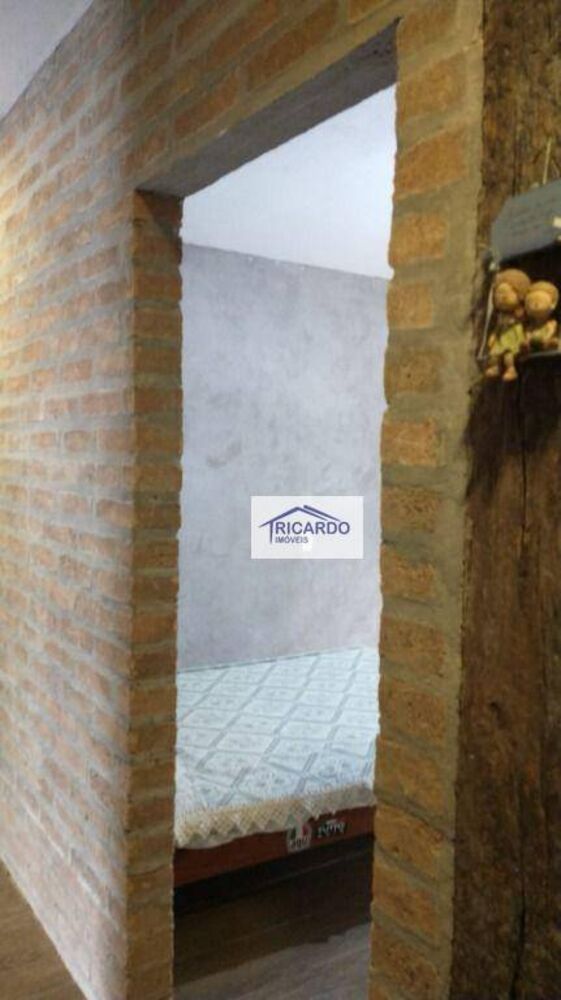 Chácara à venda com 3 quartos, 260m² - Foto 7