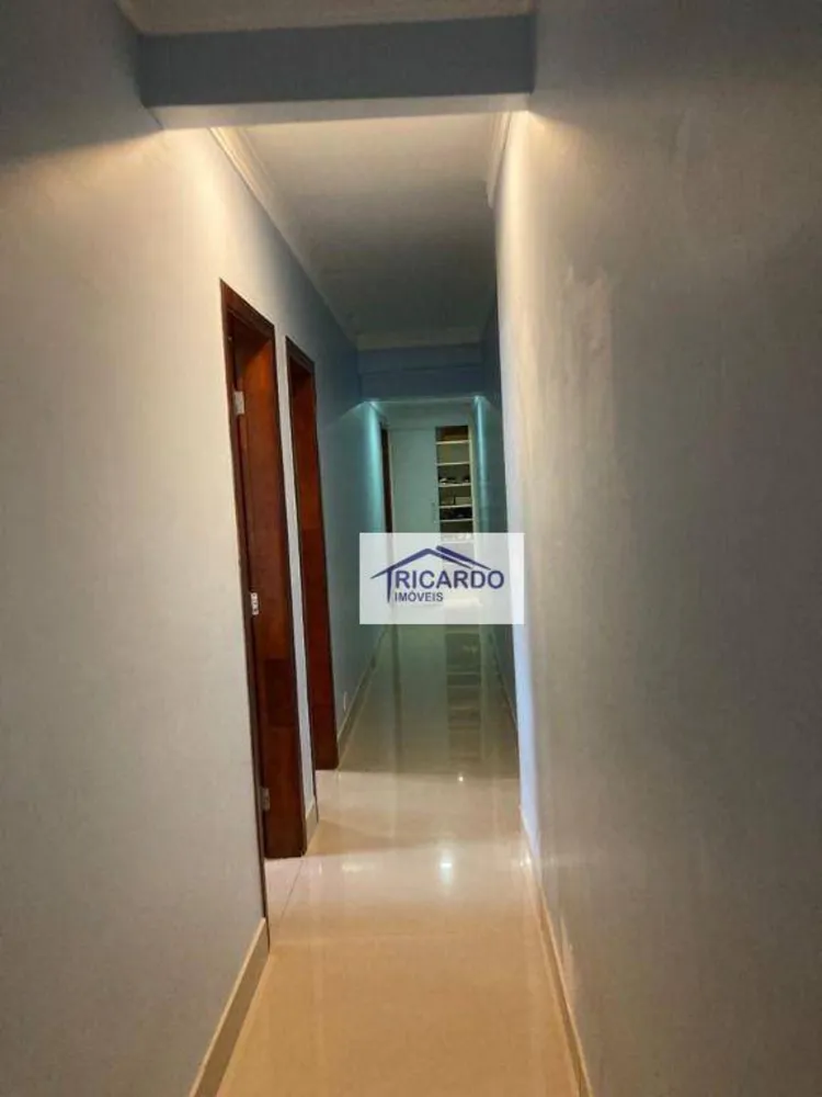 Casa, 4 quartos, 300 m² - Foto 19