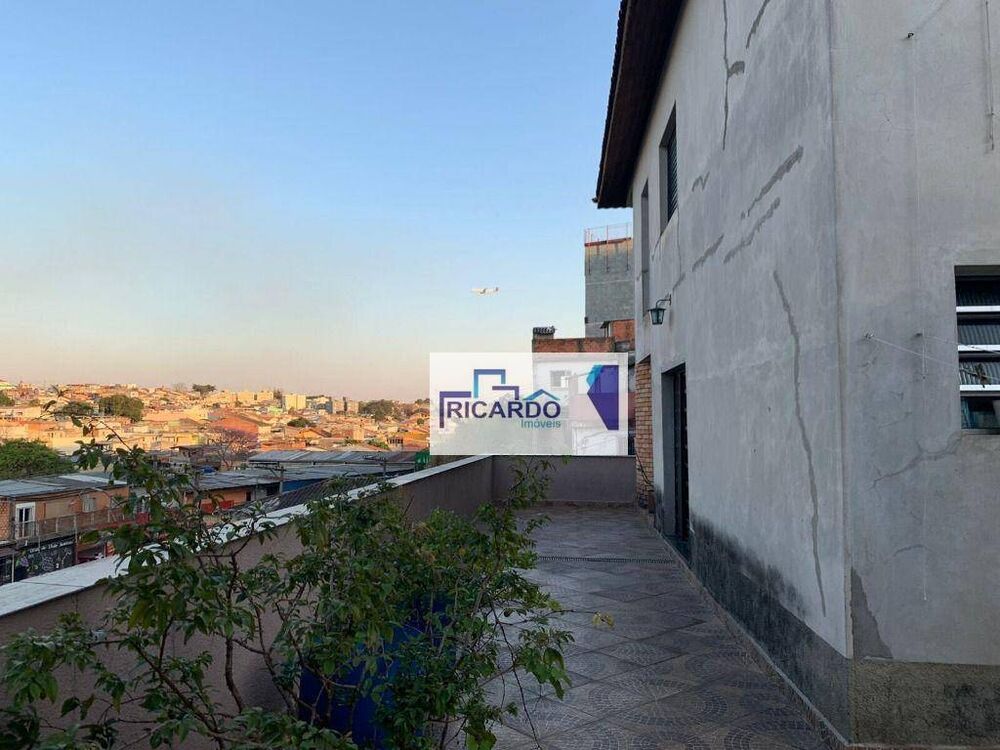 Sobrado, 3 quartos, 287 m² - Foto 4