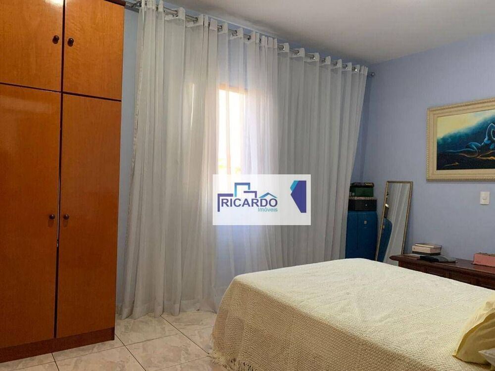 Sobrado, 3 quartos, 287 m² - Foto 5