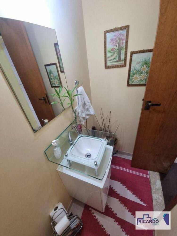 Casa, 2 quartos, 200 m² - Foto 2