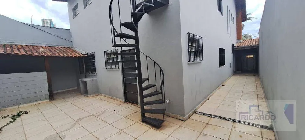 Sobrado, 4 quartos, 290 m² - Foto 2