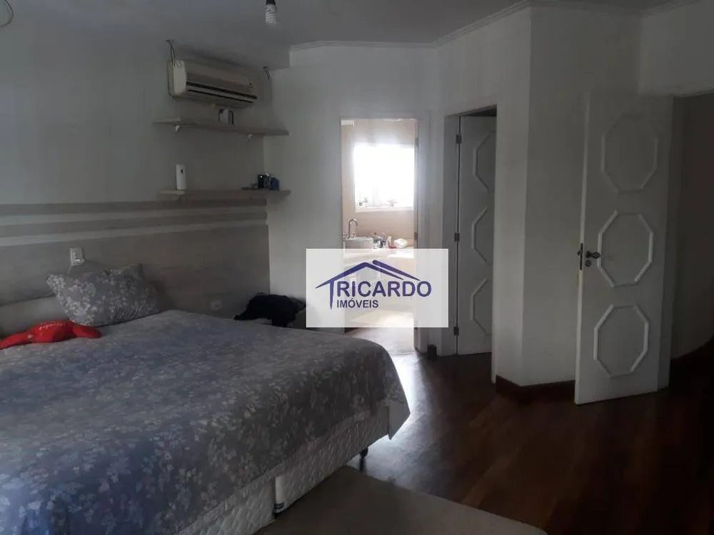 Sobrado, 4 quartos, 585 m² - Foto 13