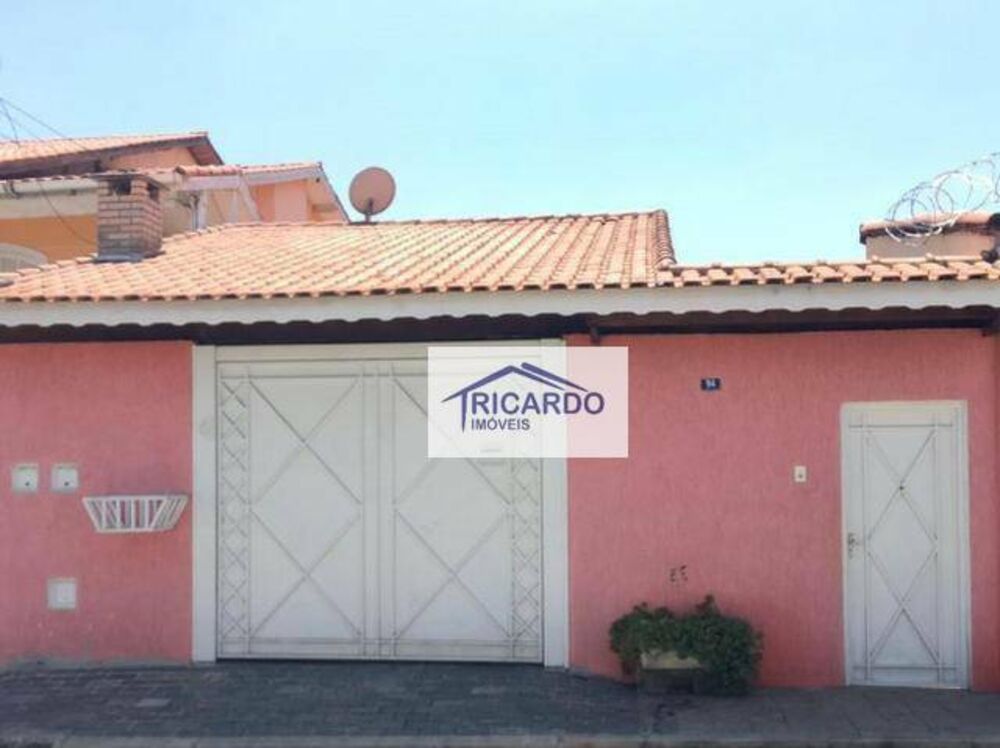 Casa, 3 quartos, 200 m² - Foto 1