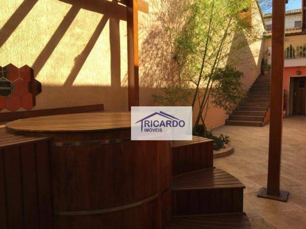 Casa, 3 quartos, 200 m² - Foto 2