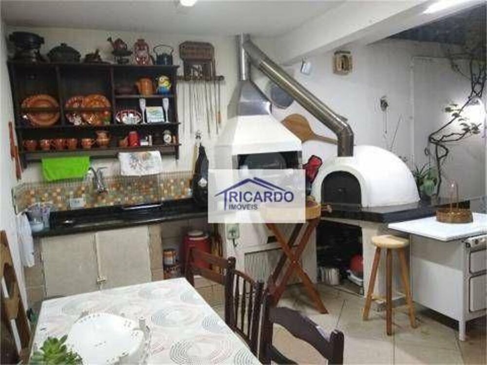 Sobrado, 3 quartos, 230 m² - Foto 3