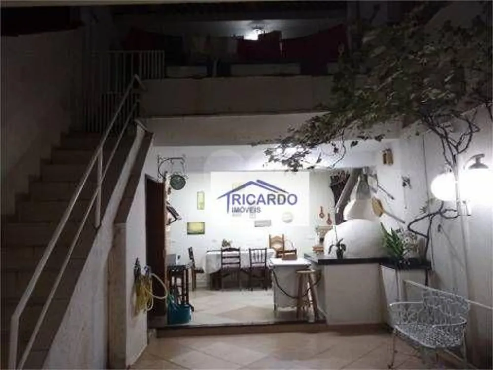 Sobrado, 3 quartos, 230 m² - Foto 1