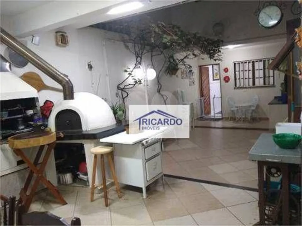 Sobrado, 3 quartos, 230 m² - Foto 3