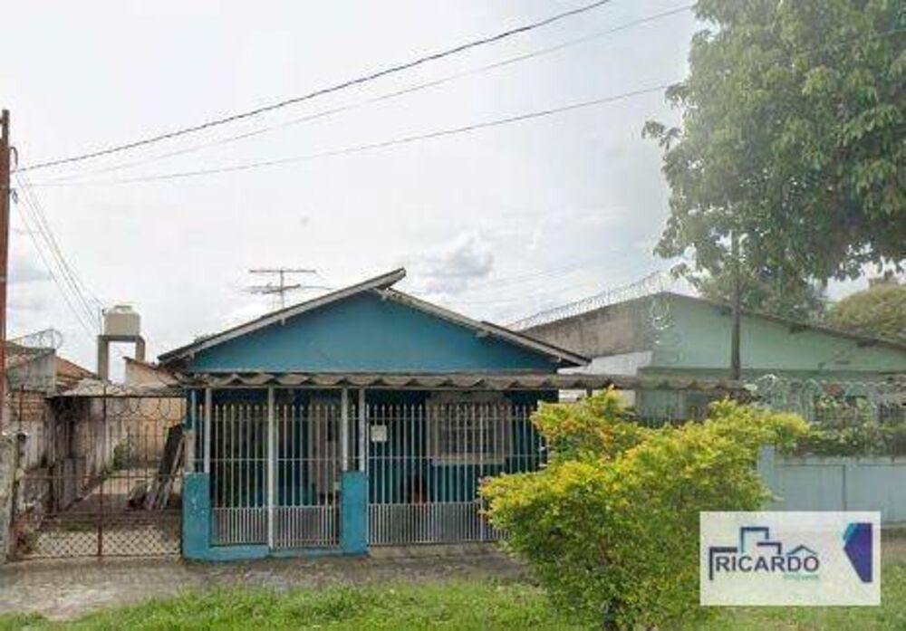 Casa à venda com 2 quartos, 120m² - Foto 1