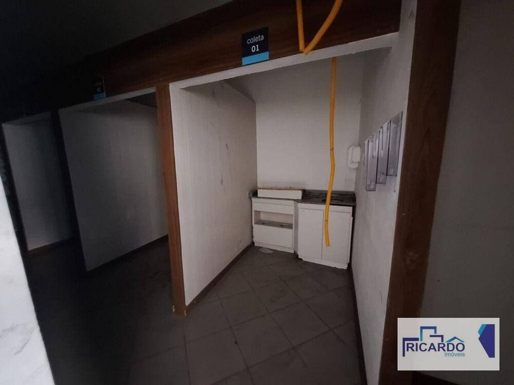 Prédio Inteiro para alugar, 700m² - Foto 2