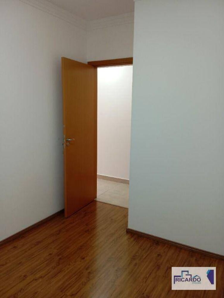 Apartamento para alugar com 3 quartos, 83m² - Foto 7