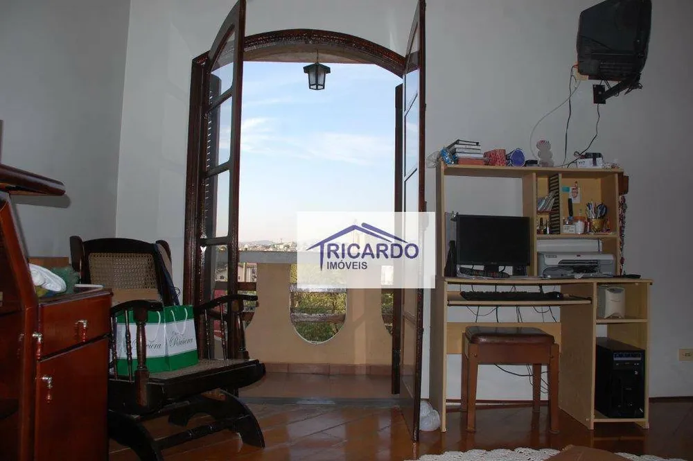 Sobrado, 4 quartos, 352 m² - Foto 23