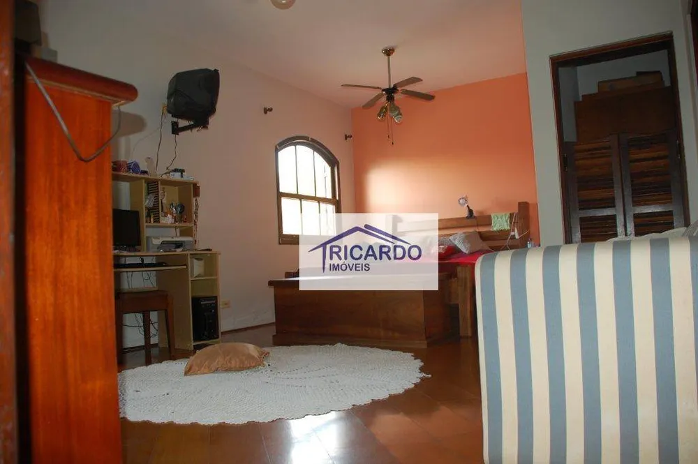 Sobrado, 4 quartos, 352 m² - Foto 22