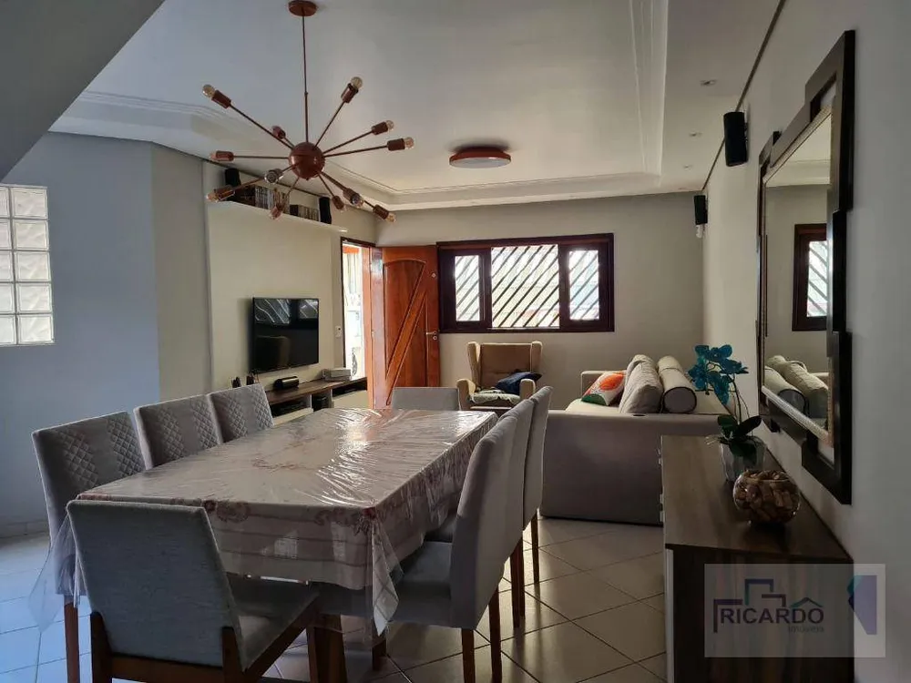 Sobrado, 3 quartos, 192 m² - Foto 8