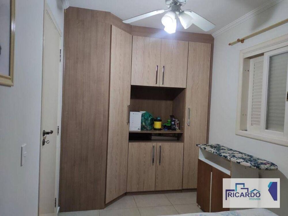 Sobrado à venda com 3 quartos, 182m² - Foto 2